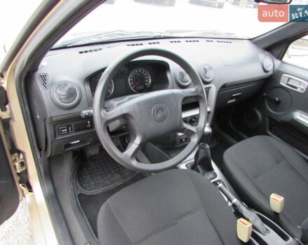 Желтый Джили ЦК-2, объемом двигателя 1.5 л и пробегом 27 тыс. км за 3400 $, фото 6 на Automoto.ua