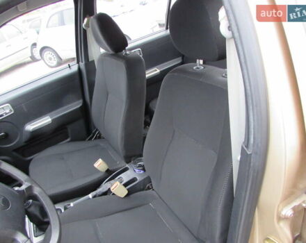 Желтый Джили ЦК-2, объемом двигателя 1.5 л и пробегом 27 тыс. км за 3400 $, фото 7 на Automoto.ua