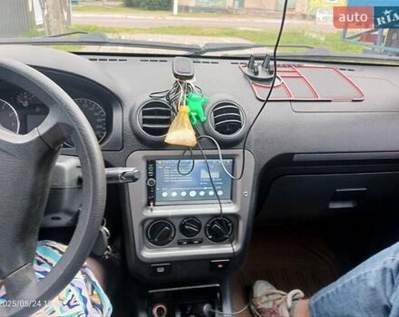 Сірий Джилі ЦК-2, об'ємом двигуна 1.5 л та пробігом 184 тис. км за 2400 $, фото 4 на Automoto.ua