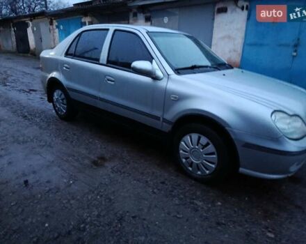 Сірий Джилі ЦК-2, об'ємом двигуна 1.5 л та пробігом 120 тис. км за 1999 $, фото 1 на Automoto.ua