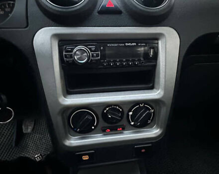 Синий Джили ЦК-2, объемом двигателя 1.5 л и пробегом 289 тыс. км за 2200 $, фото 11 на Automoto.ua