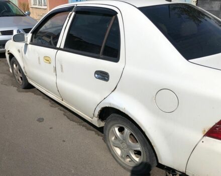 Білий Джилі ЦК, об'ємом двигуна 1.5 л та пробігом 3 тис. км за 701 $, фото 4 на Automoto.ua