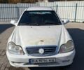 Белый Джили ЦК, объемом двигателя 1.5 л и пробегом 100 тыс. км за 1500 $, фото 1 на Automoto.ua