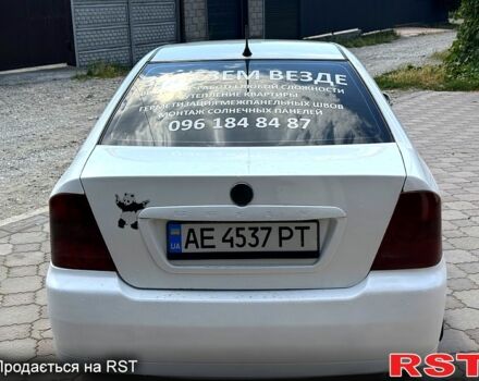 Белый Джили ЦК, объемом двигателя 1.5 л и пробегом 333 тыс. км за 1275 $, фото 5 на Automoto.ua