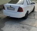 Белый Джили ЦК, объемом двигателя 1.5 л и пробегом 142 тыс. км за 2004 $, фото 2 на Automoto.ua
