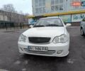 Білий Джилі ЦК, об'ємом двигуна 1.5 л та пробігом 251 тис. км за 1999 $, фото 1 на Automoto.ua