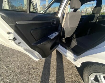 Білий Джилі ЦК, об'ємом двигуна 1.5 л та пробігом 185 тис. км за 3300 $, фото 9 на Automoto.ua