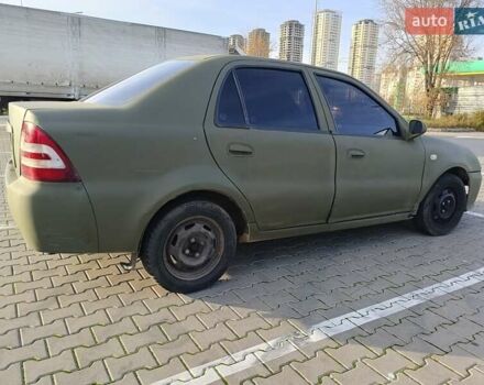 Белый Джили ЦК, объемом двигателя 1.5 л и пробегом 300 тыс. км за 950 $, фото 2 на Automoto.ua