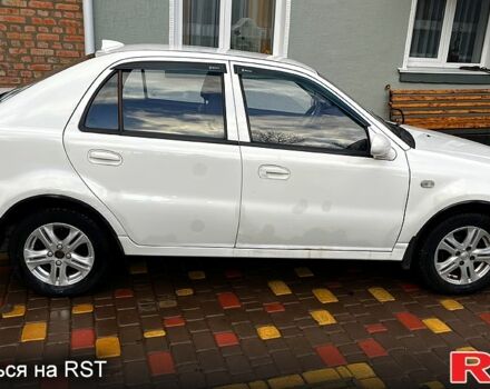 Белый Джили ЦК, объемом двигателя 1.5 л и пробегом 106 тыс. км за 1500 $, фото 4 на Automoto.ua