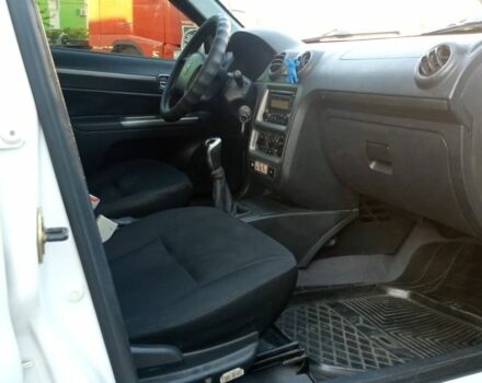 Джили ЦК 2013 в Одессе на Automoto.ua Белый Джили ЦК, объемом двигателя 1.5 л и пробегом 126 тыс. км за 2900 $, фото 4 на Automoto.ua