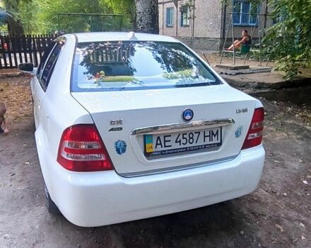 Білий Джилі ЦК, об'ємом двигуна 1.5 л та пробігом 9 тис. км за 3000 $, фото 6 на Automoto.ua