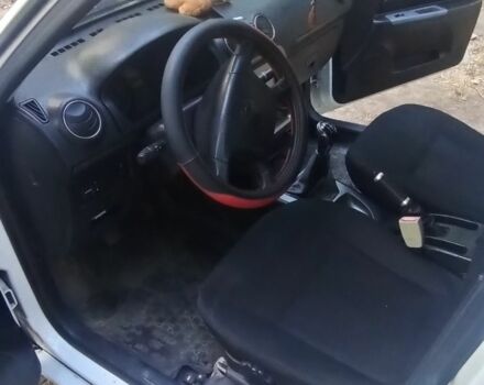 Білий Джилі ЦК, об'ємом двигуна 1.5 л та пробігом 9 тис. км за 3000 $, фото 3 на Automoto.ua