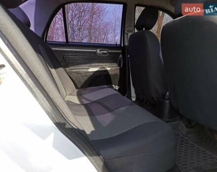 Белый Джили ЦК, объемом двигателя 1.5 л и пробегом 143 тыс. км за 3600 $, фото 3 на Automoto.ua