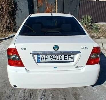 Білий Джилі ЦК, об'ємом двигуна 1.5 л та пробігом 118 тис. км за 2700 $, фото 1 на Automoto.ua