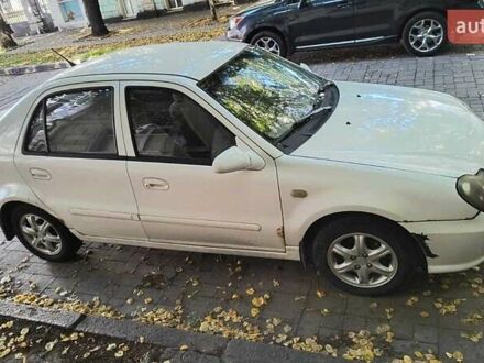Білий Джилі ЦК, об'ємом двигуна 1.5 л та пробігом 163 тис. км за 1400 $, фото 1 на Automoto.ua