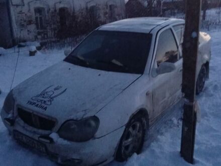 Білий Джилі ЦК, об'ємом двигуна 1.5 л та пробігом 150 тис. км за 1100 $, фото 1 на Automoto.ua