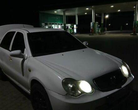 Білий Джилі ЦК, об'ємом двигуна 1.5 л та пробігом 137 тис. км за 1850 $, фото 1 на Automoto.ua