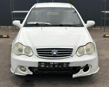 Белый Джили ЦК, объемом двигателя 1.5 л и пробегом 150 тыс. км за 1650 $, фото 1 на Automoto.ua
