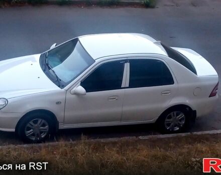 Белый Джили ЦК, объемом двигателя 1.5 л и пробегом 125 тыс. км за 3100 $, фото 1 на Automoto.ua