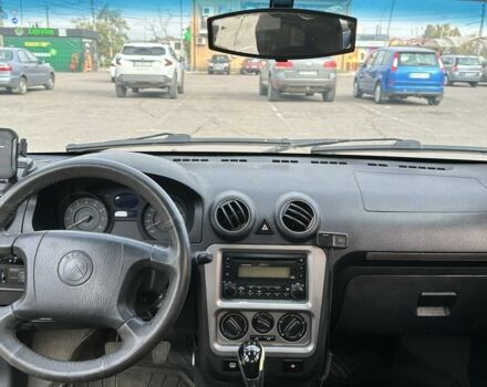 Джилі ЦК 2013 у Миколаєві на Automoto.ua Бежевий Джилі ЦК, об'ємом двигуна 1.5 л та пробігом 200 тис. км за 2634 $, фото 6 на Automoto.ua