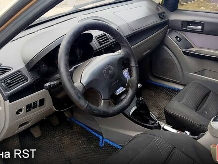 Джили ЦК 2007 в Богуславе на Automoto.ua Бежевый Джили ЦК, объемом двигателя 1.5 л и пробегом 0 тыс. км за 1200 $, фото 1 на Automoto.ua
