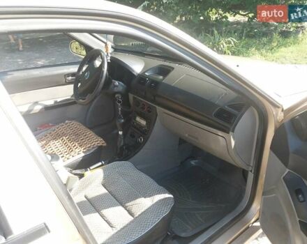 Желтый Джили ЦК, объемом двигателя 1.5 л и пробегом 57 тыс. км за 3100 $, фото 5 на Automoto.ua