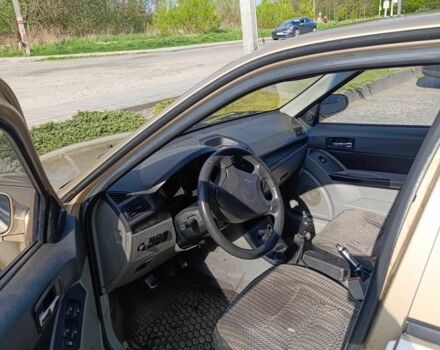 Желтый Джили ЦК, объемом двигателя 1.5 л и пробегом 150 тыс. км за 1700 $, фото 4 на Automoto.ua