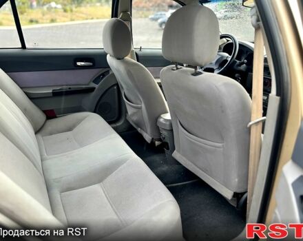 Желтый Джили ЦК, объемом двигателя 1.5 л и пробегом 141 тыс. км за 1699 $, фото 4 на Automoto.ua