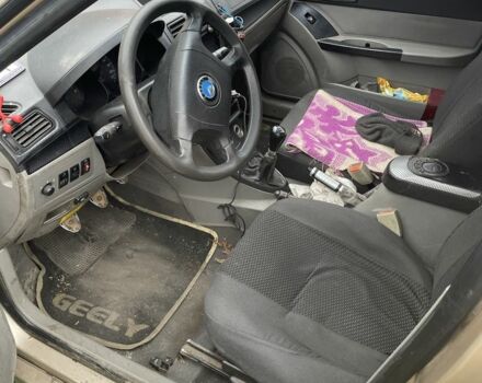 Желтый Джили ЦК, объемом двигателя 1.5 л и пробегом 140 тыс. км за 1500 $, фото 7 на Automoto.ua