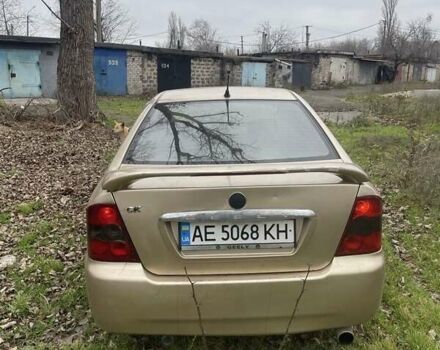 Желтый Джили ЦК, объемом двигателя 1.5 л и пробегом 140 тыс. км за 1500 $, фото 2 на Automoto.ua