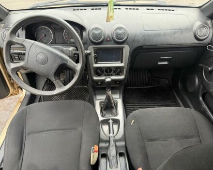 Жовтий Джилі ЦК, об'ємом двигуна 1.5 л та пробігом 220 тис. км за 1100 $, фото 4 на Automoto.ua