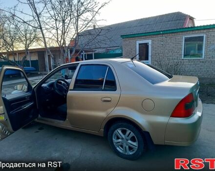 Жовтий Джилі ЦК, об'ємом двигуна 1.5 л та пробігом 187 тис. км за 2400 $, фото 1 на Automoto.ua