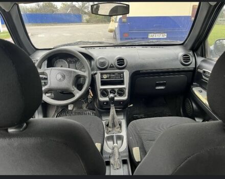 Джилі ЦК 2011 у Вінниці на Automoto.ua Сірий Джилі ЦК, об'ємом двигуна 1.5 л та пробігом 271 тис. км за 1300 $, фото 4 на Automoto.ua