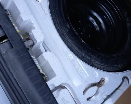 Серый Джили ЦК, объемом двигателя 1.5 л и пробегом 1 тыс. км за 4500 $, фото 22 на Automoto.ua