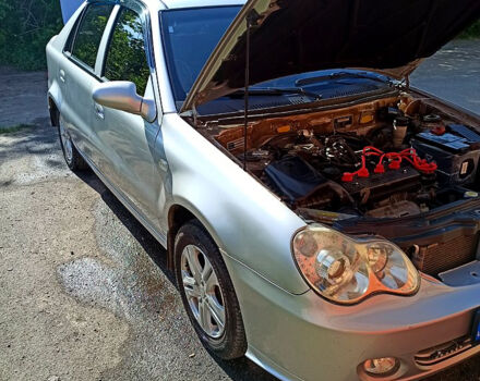 Серый Джили ЦК, объемом двигателя 1.5 л и пробегом 92 тыс. км за 2000 $, фото 10 на Automoto.ua