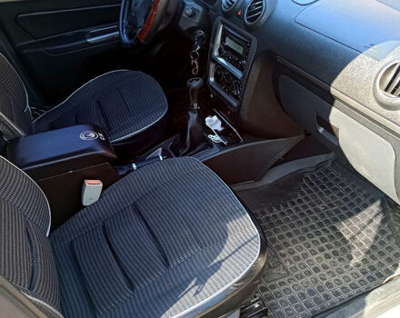 Серый Джили ЦК, объемом двигателя 1.5 л и пробегом 92 тыс. км за 2000 $, фото 9 на Automoto.ua