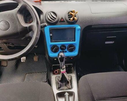 Джилі ЦК 2013 у Житомирі на Automoto.ua Сірий Джилі ЦК, об'ємом двигуна 1.5 л та пробігом 180 тис. км за 1800 $, фото 14 на Automoto.ua