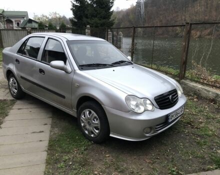 Сірий Джилі ЦК, об'ємом двигуна 1.5 л та пробігом 200 тис. км за 2000 $, фото 1 на Automoto.ua