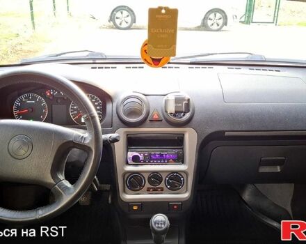 Джили ЦК 2011 в Киеве на Automoto.ua Синий Джили ЦК, объемом двигателя 1.5 л и пробегом 45 тыс. км за 2950 $, фото 8 на Automoto.ua