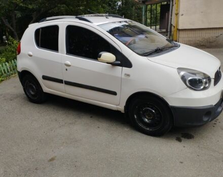 Белый Джили Другая, объемом двигателя 1.3 л и пробегом 151 тыс. км за 3450 $, фото 1 на Automoto.ua