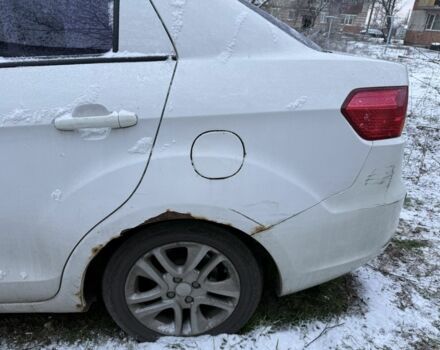 Белый Джили Другая, объемом двигателя 1.5 л и пробегом 85 тыс. км за 3700 $, фото 4 на Automoto.ua