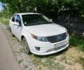 Белый Джили Другая, объемом двигателя 1.5 л и пробегом 202 тыс. км за 2800 $, фото 1 на Automoto.ua