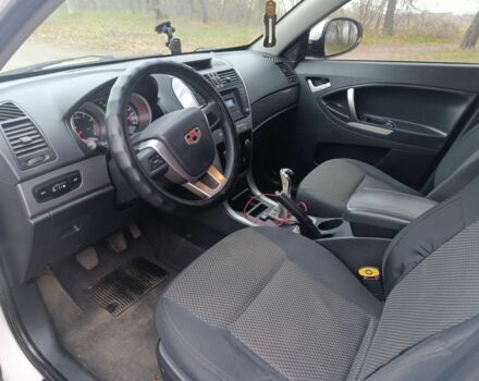 Белый Джили Другая, объемом двигателя 2 л и пробегом 250 тыс. км за 5150 $, фото 9 на Automoto.ua