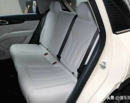 Бежевый Джили Другая, объемом двигателя 0 л и пробегом 1 тыс. км за 17209 $, фото 19 на Automoto.ua