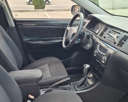 Джилі Інша 2012 у Тернополі на Automoto.ua Чорний Джилі Інша, об'ємом двигуна 1.8 л та пробігом 107 тис. км за 3700 $, фото 1 на Automoto.ua