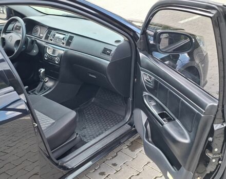 Джилі Інша 2012 у Тернополі на Automoto.ua Чорний Джилі Інша, об'ємом двигуна 1.8 л та пробігом 107 тис. км за 3700 $, фото 4 на Automoto.ua