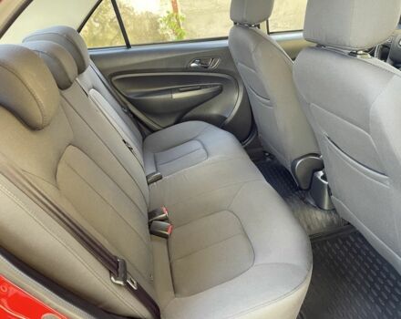 Джилі Інша 2015 у Києві на Automoto.ua Червоний Джилі Інша, об'ємом двигуна 1.5 л та пробігом 94 тис. км за 3850 $, фото 21 на Automoto.ua