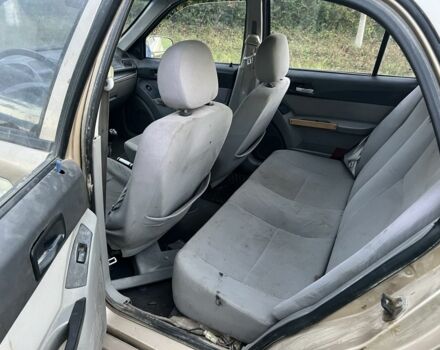 Желтый Джили Другая, объемом двигателя 1.5 л и пробегом 220 тыс. км за 900 $, фото 15 на Automoto.ua