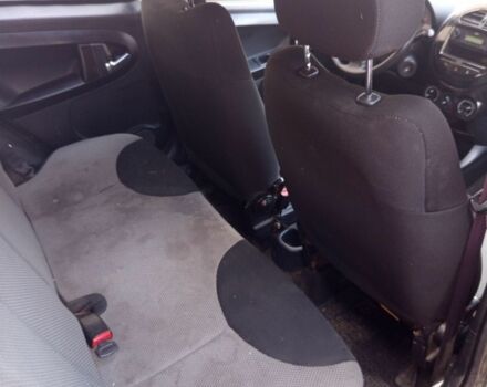 Сірий Джилі Інша, об'ємом двигуна 1.4 л та пробігом 142 тис. км за 1200 $, фото 5 на Automoto.ua