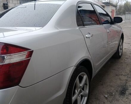 Серый Джили Другая, объемом двигателя 1.8 л и пробегом 183 тыс. км за 3700 $, фото 2 на Automoto.ua